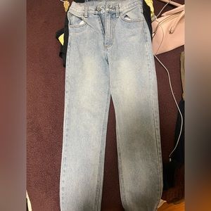 Old School Light Wash Brandy Melville Jeans